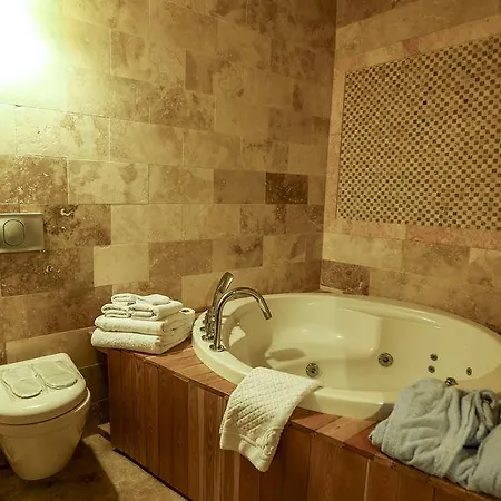Suzanas Cave Hotel
